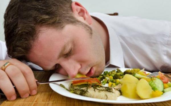 تاثیر تغذیه بر کیفیت خواب