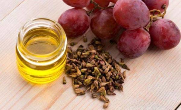 خواص روغن هسته انگور برای سلامتی و زیبایی خواص روغن هسته انگور برای سلامتی و زیبایی