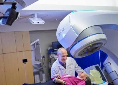 رادیوتراپی دقیق چگونه گلیوما را کنترل می نماید و عوارض را کمتر نگه می نماید؟